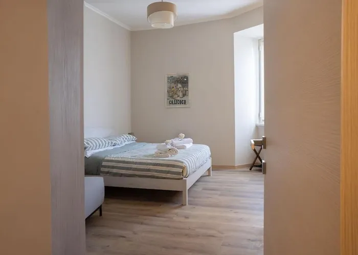 Right By The Vatican - Albacri Apartament